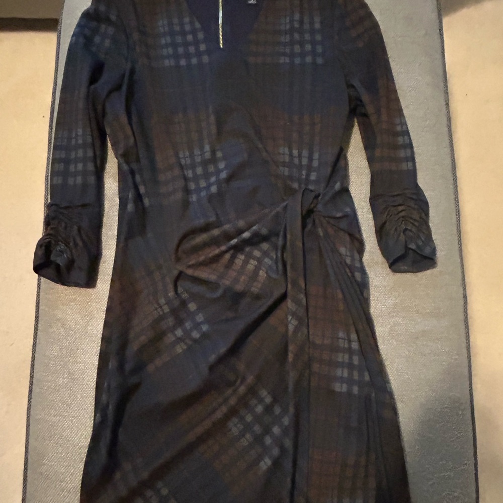Tahari Black and Brown Plaid Long Sleeve Dress